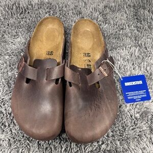 Birkenstock Oiled Leather Clog in color Habana- women’s us 9, normal width, NWT